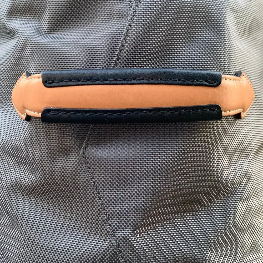 Tumi Santa Monica tote carry on bag - Picture 11 of 16